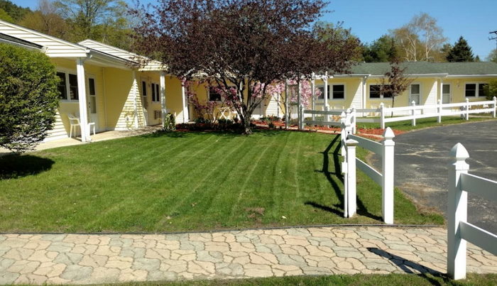 Honor Motel (Honor Court) - From Website (newer photo)